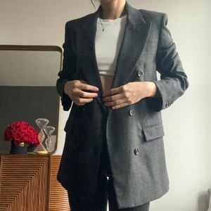 Wool ZARA blazer 🖤🤍